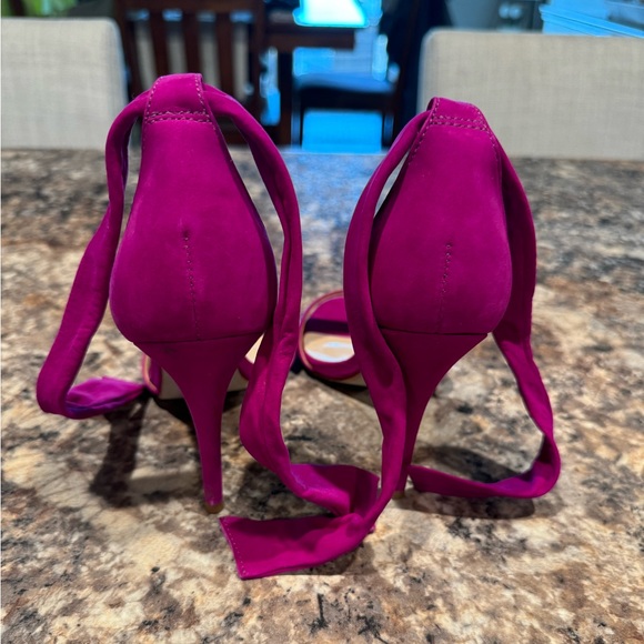 Women’s Steve Madden heels - Picture 6 of 9